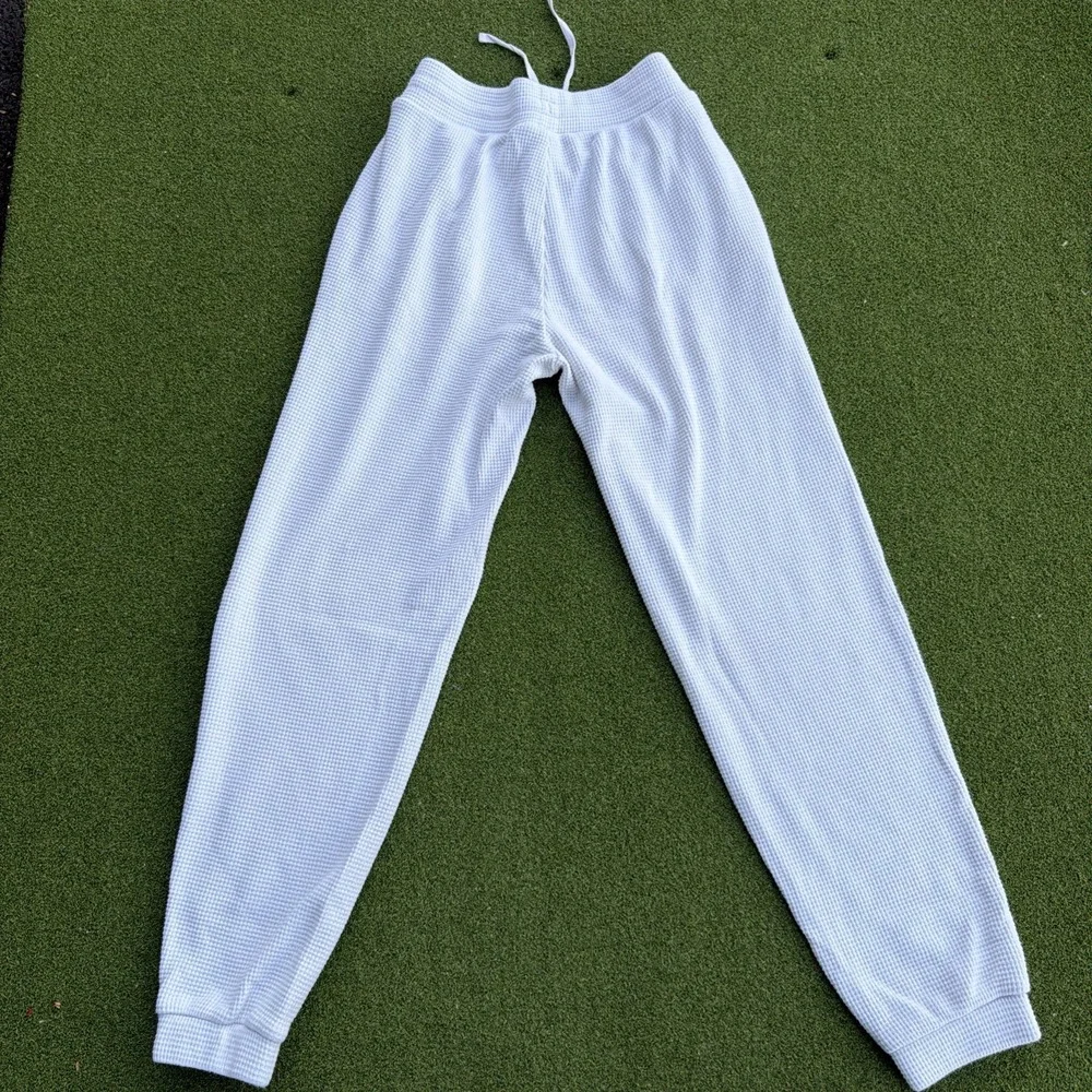ALO Yoga washed worn